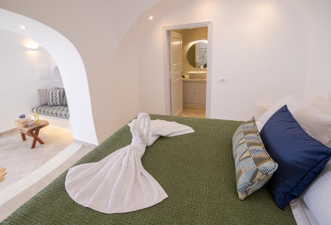 Sunborn Oia Suites Exterior foto